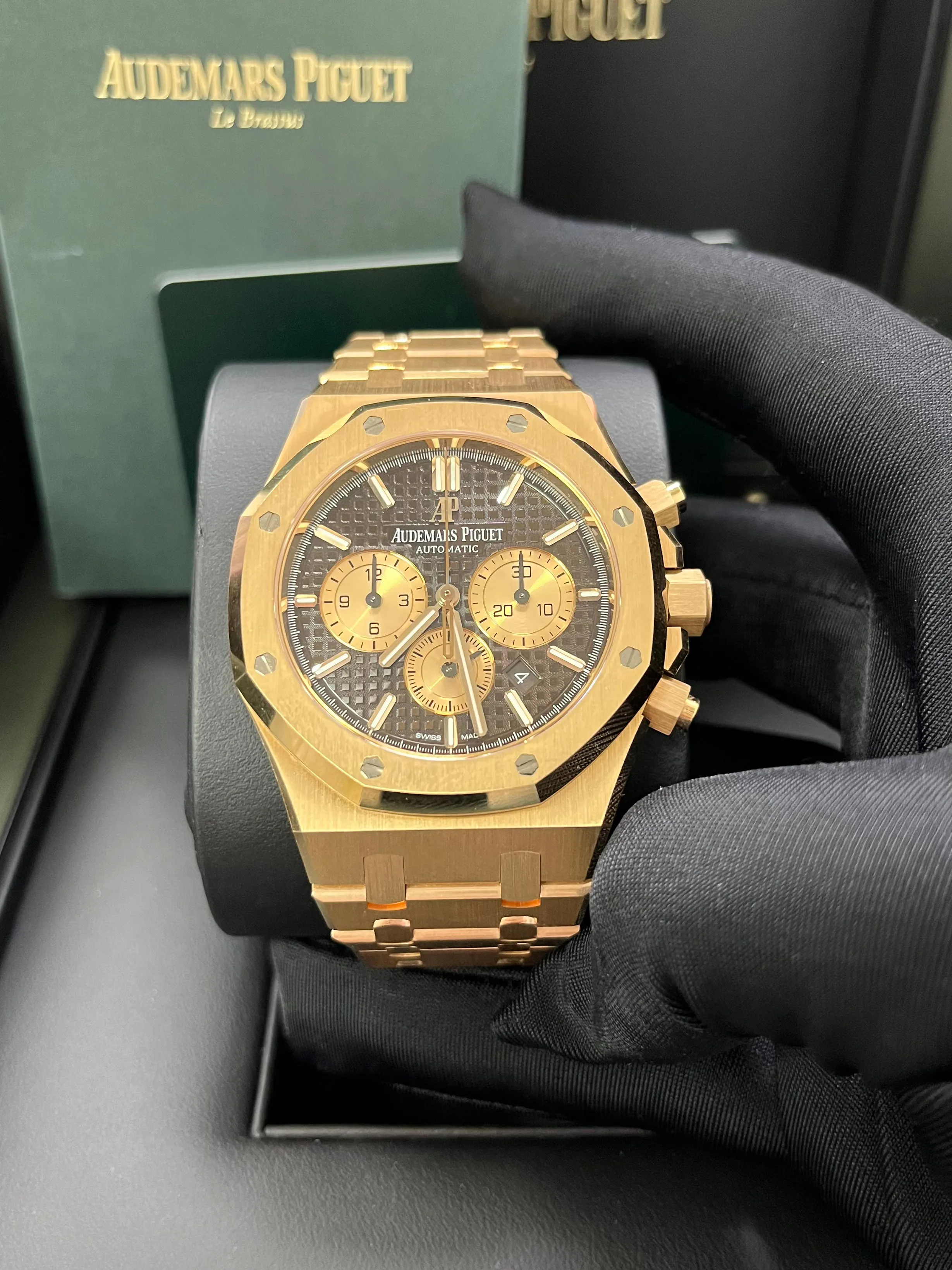 Audemars Piguet Royal Oak 26331OR.OO.D821CR.01 41mm Rose gold Brown 7