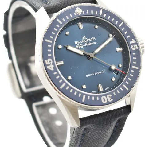 Blancpain Fifty Fathoms Bathyscaphe 5100-1140-052A 38mm Stainless steel Blue 2