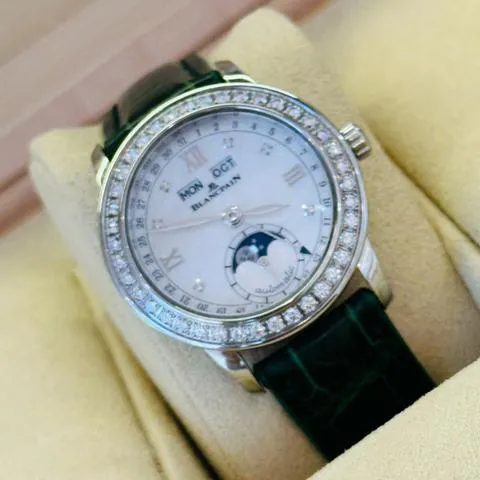 Blancpain Léman Moonphase 2360-4691A-55A 33.5mm Stainless steel White Mother of Pearl 2