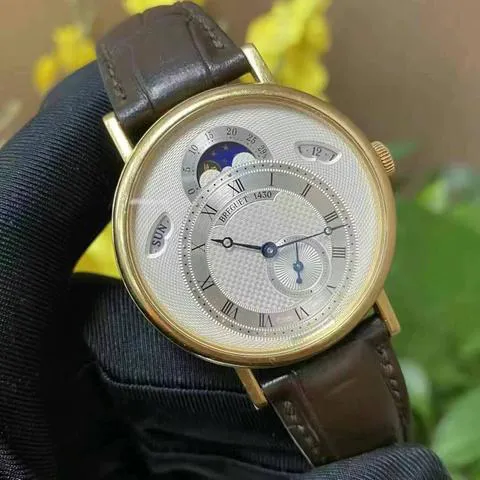 Breguet Classique 7337ba/1e/9v6 39mm Yellow gold Silver