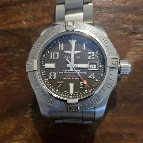 Breitling Avenger A17331 45mm Stainless steel Gray