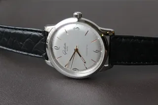 Glashütte Sixties 1-39-52-01-02-04 39mm Stahl Silver