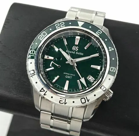 Grand Seiko Sport Collection SBGE295 OR SBGE295G 44mm Stainless steel Green