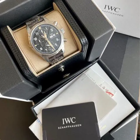 IWC Pilot IW387901 41mm Stainless steel Black 3