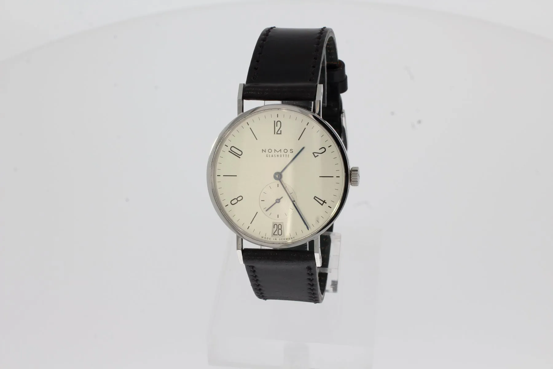 NOMOS Tangente 130 37.5mm Stahl galvanized, white silver plated