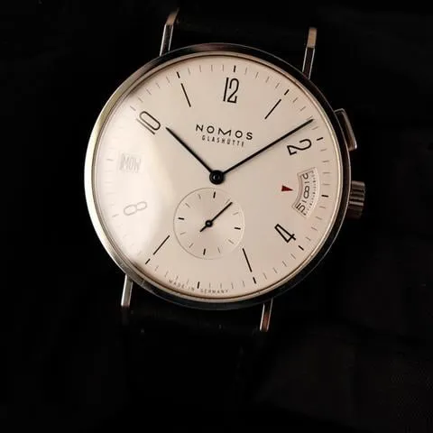 NOMOS Tangomat 635 40mm Stainless steel Weiß,