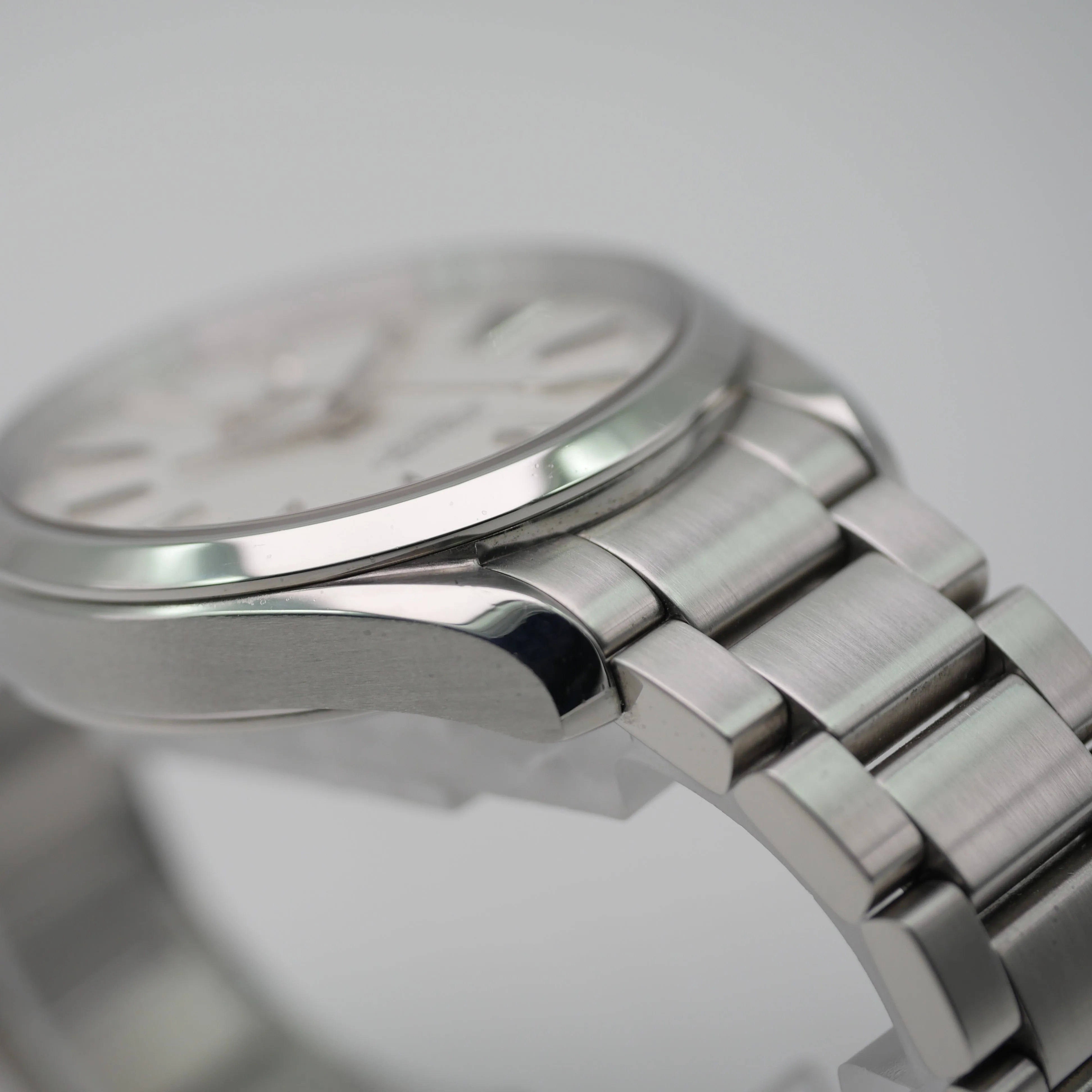 Omega Aqua Terra 231.10.42.21.02.001 Stainless steel Silver 6