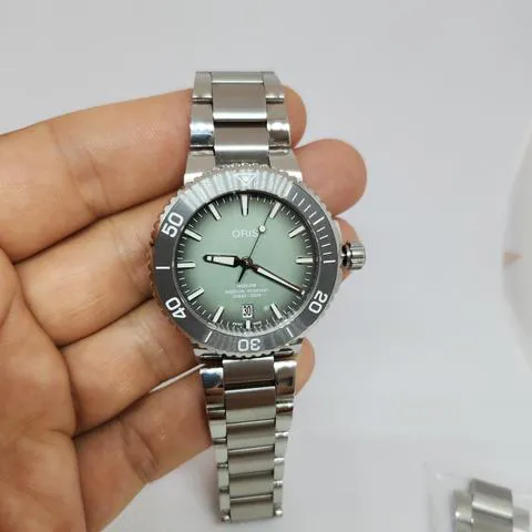 Oris Aquis 01 733 7732 4137-07 8 21 05PEB 39.5mm Green 14