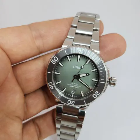 Oris Aquis 01 733 7732 4137-07 8 21 05PEB 39.5mm Green 15