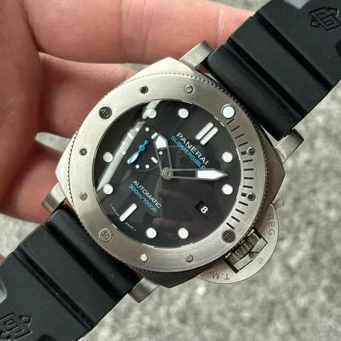 Panerai Submersible PAM 01305 47mm Titanium Black 5