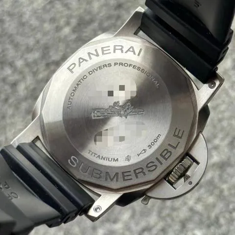 Panerai Submersible PAM 01305 47mm Titanium Black 6