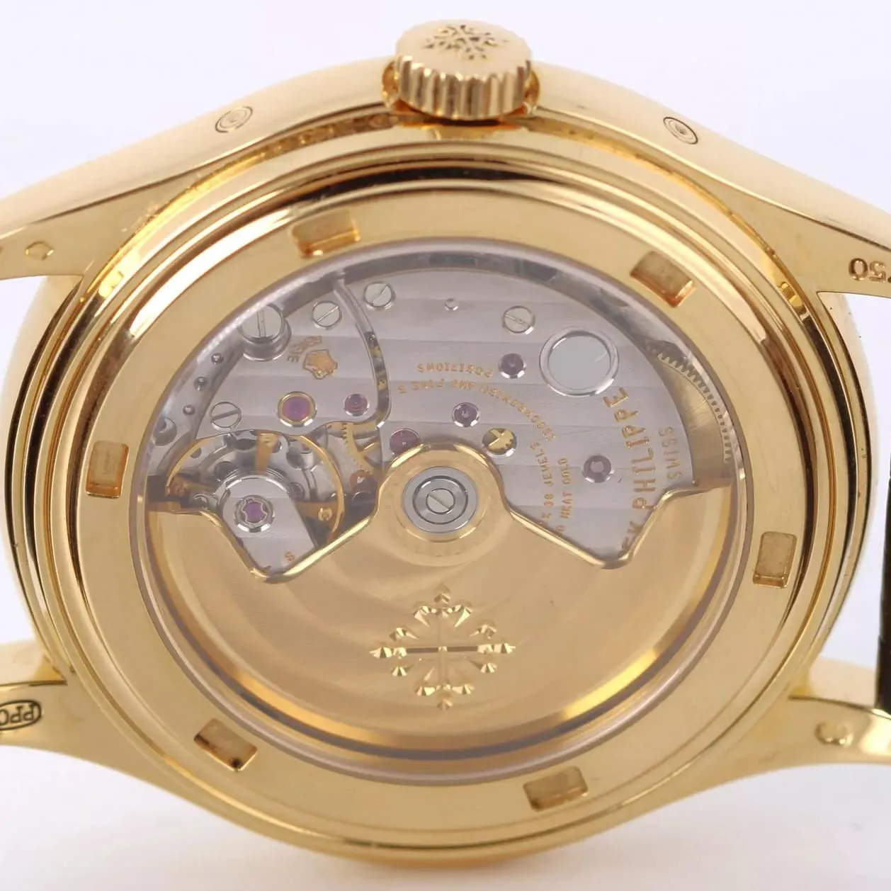 Patek Philippe Annual Calendar 5146J-001 39mm Yellow gold Beige 3