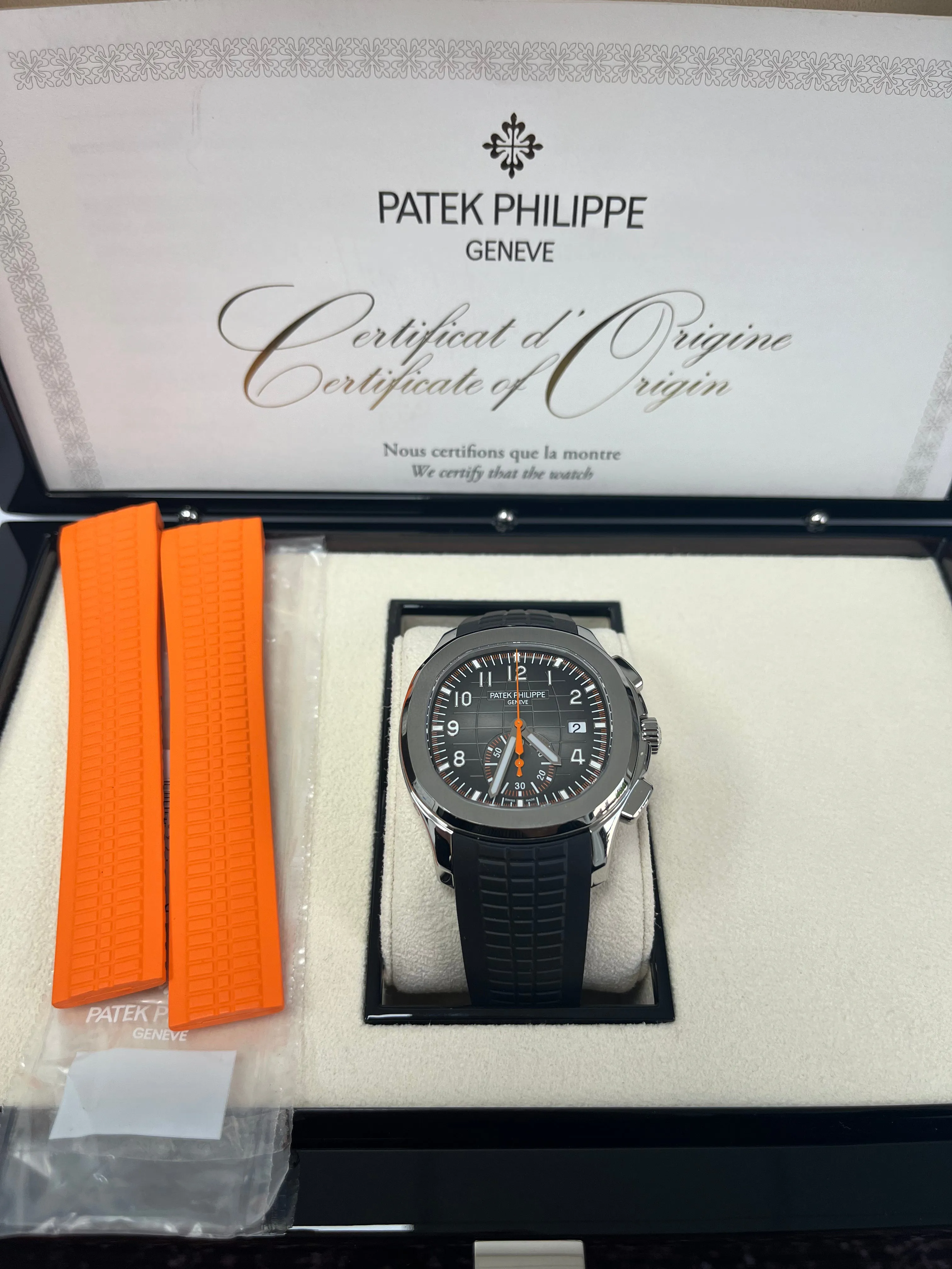 Patek Philippe Aquanaut 5968A-001 42mm Stainless steel Black 2