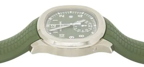 Patek Philippe Aquanaut 5968G-010 42mm White gold Green 9