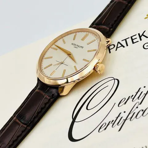 Patek Philippe Calatrava 5123R-001 38mm Rose gold Silver