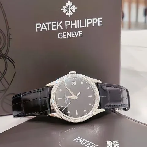 Patek Philippe Calatrava 5297G-001 38mm White gold Black 3