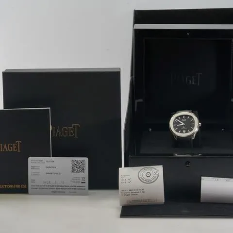 Piaget Piaget Polo Date G0A47014 42mm Stainless steel Black 1