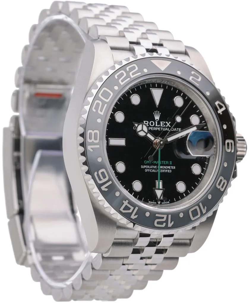 Rolex GMT-Master II 126710GRNR 40mm Oystersteel Black 4