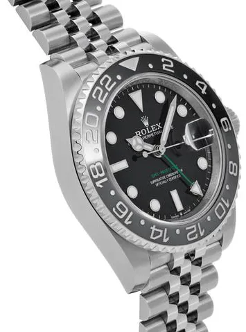 Rolex GMT-Master II 126710GRNR 40mm Stainless steel Black 2