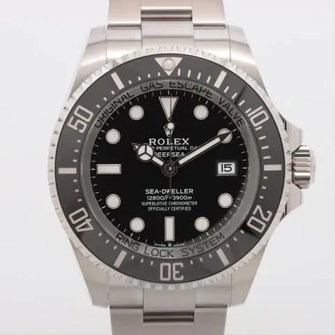 Rolex Sea-Dweller Deepsea 136660 43mm Stainless steel Black