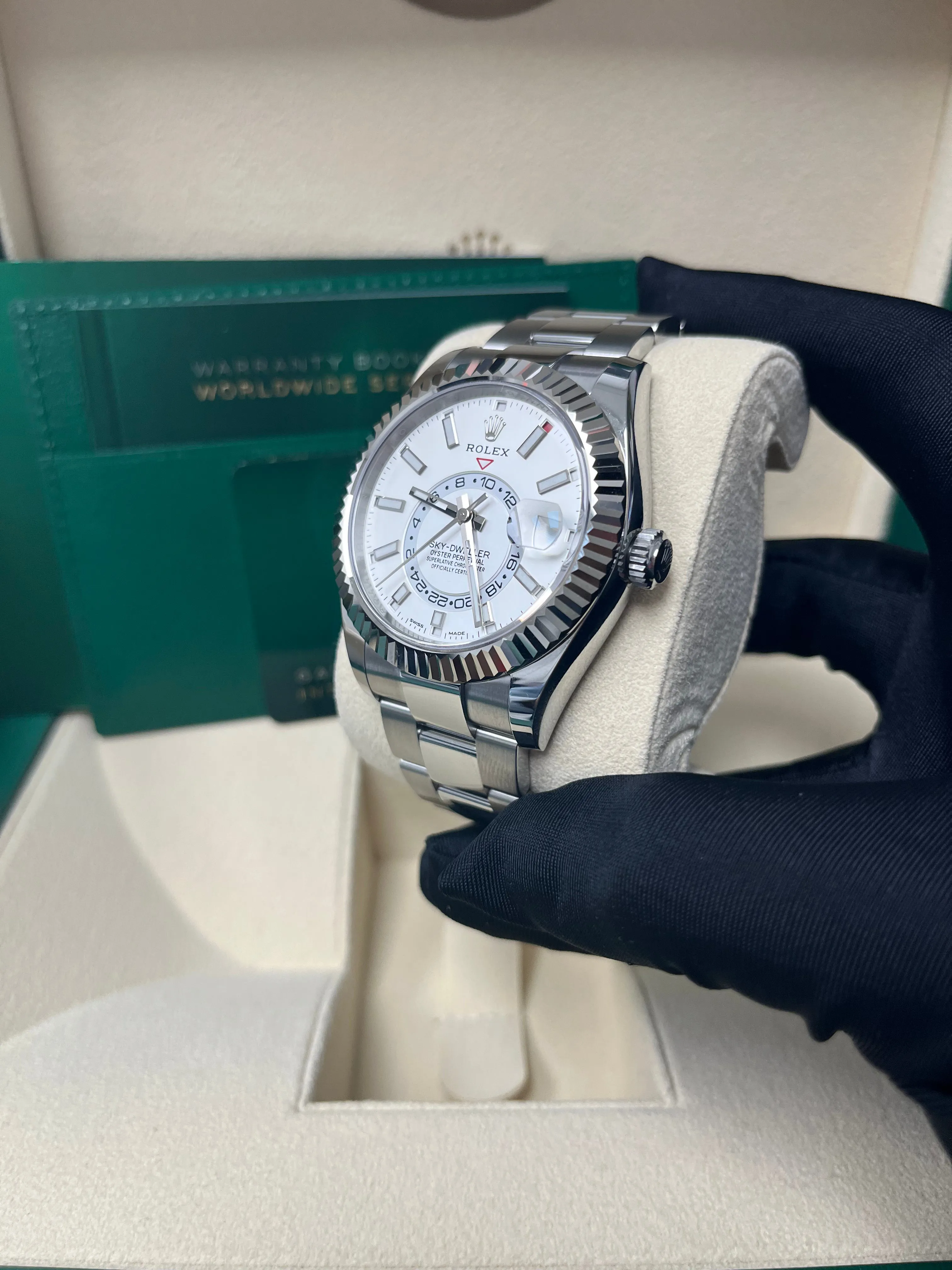 Rolex Sky-Dweller 326934 42mm Stainless steel White 9