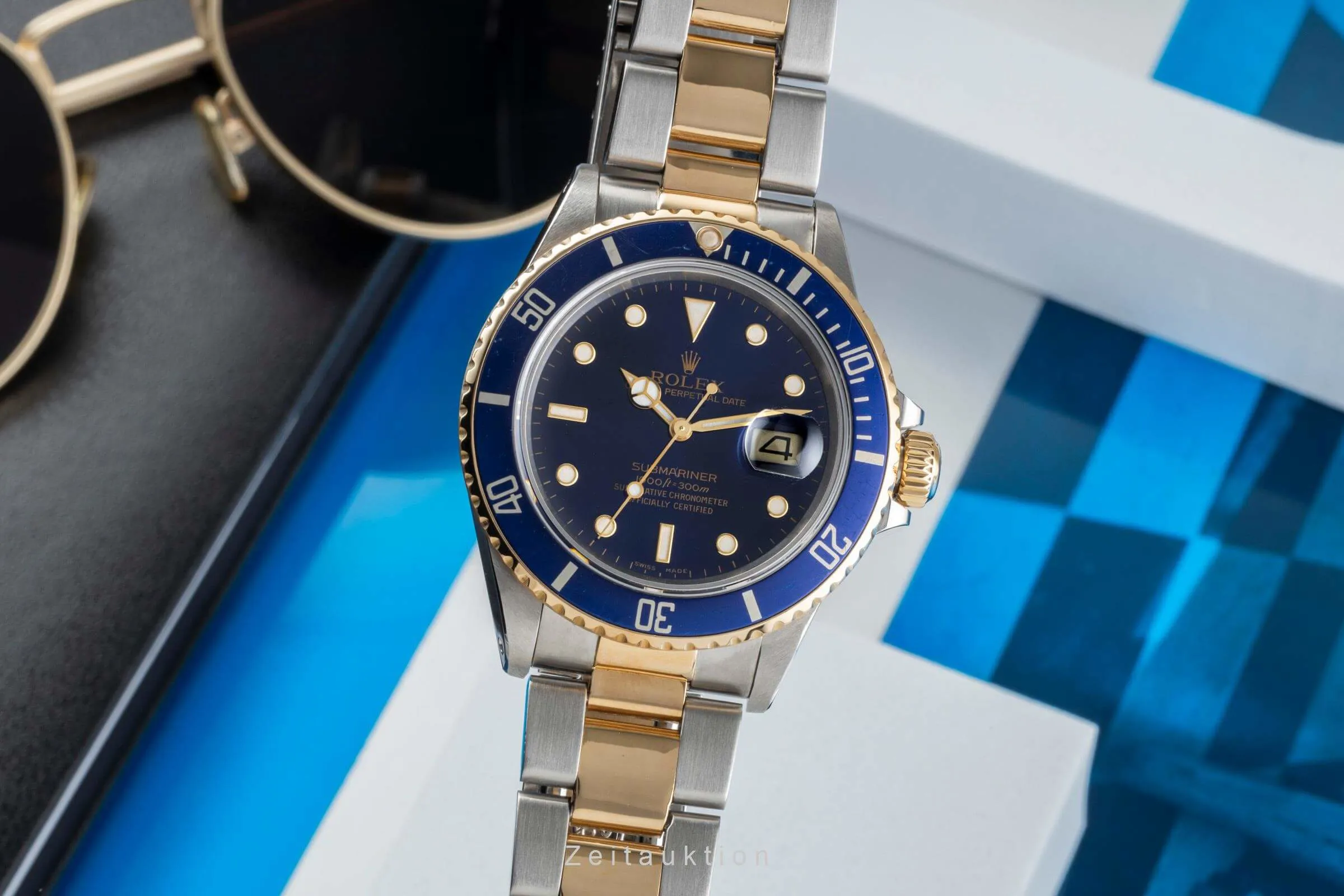 Rolex Submariner 16803 40mm Yellow gold and Stainless steel Blue