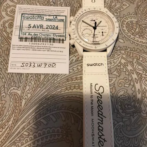 Swatch Moonswatch SO33W700 42mm Ceramic White 2