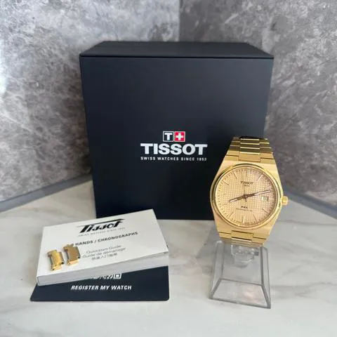 Tissot T-Classic T137.207.33.021.00 40mm Stainless steel Champagne