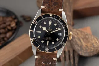 Tudor Black Bay 79733N Yellow gold and Stainless steel Black