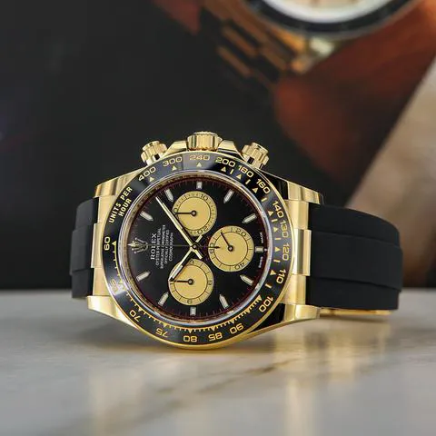 Rolex Daytona 126518ln 40mm Yellow gold Black