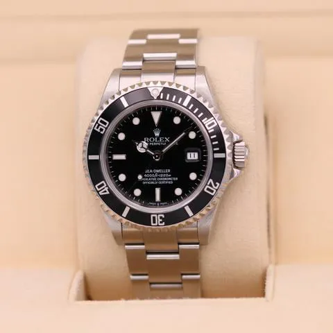 Rolex Sea-Dweller 16600 40mm Stainless steel Black