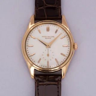 Patek Philippe Calatrava 2526 18k yellow gold White