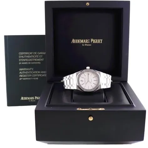 Audemars Piguet Royal Oak 15300 39mm Stainless steel White 8