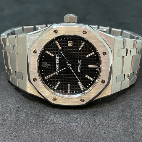 Audemars Piguet Royal Oak 15300ST.OO.1220ST.03 39mm Stainless steel Black 4