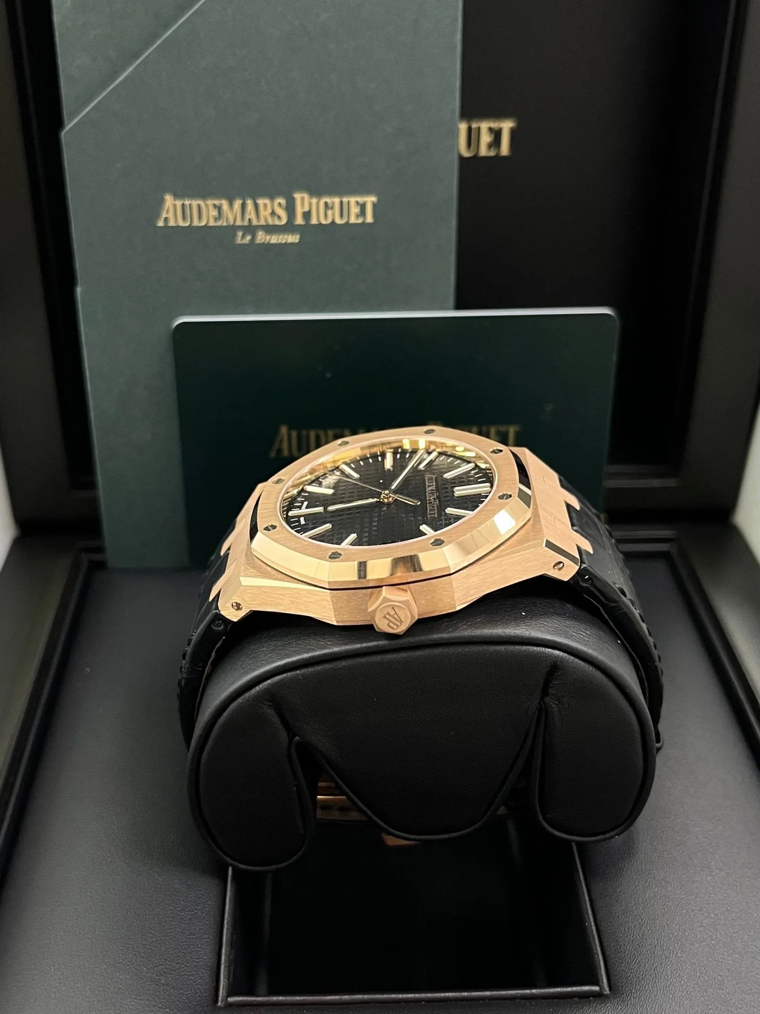 Audemars Piguet Royal Oak 15510OR.OO.D002CR.02 41mm Rose gold Black 4