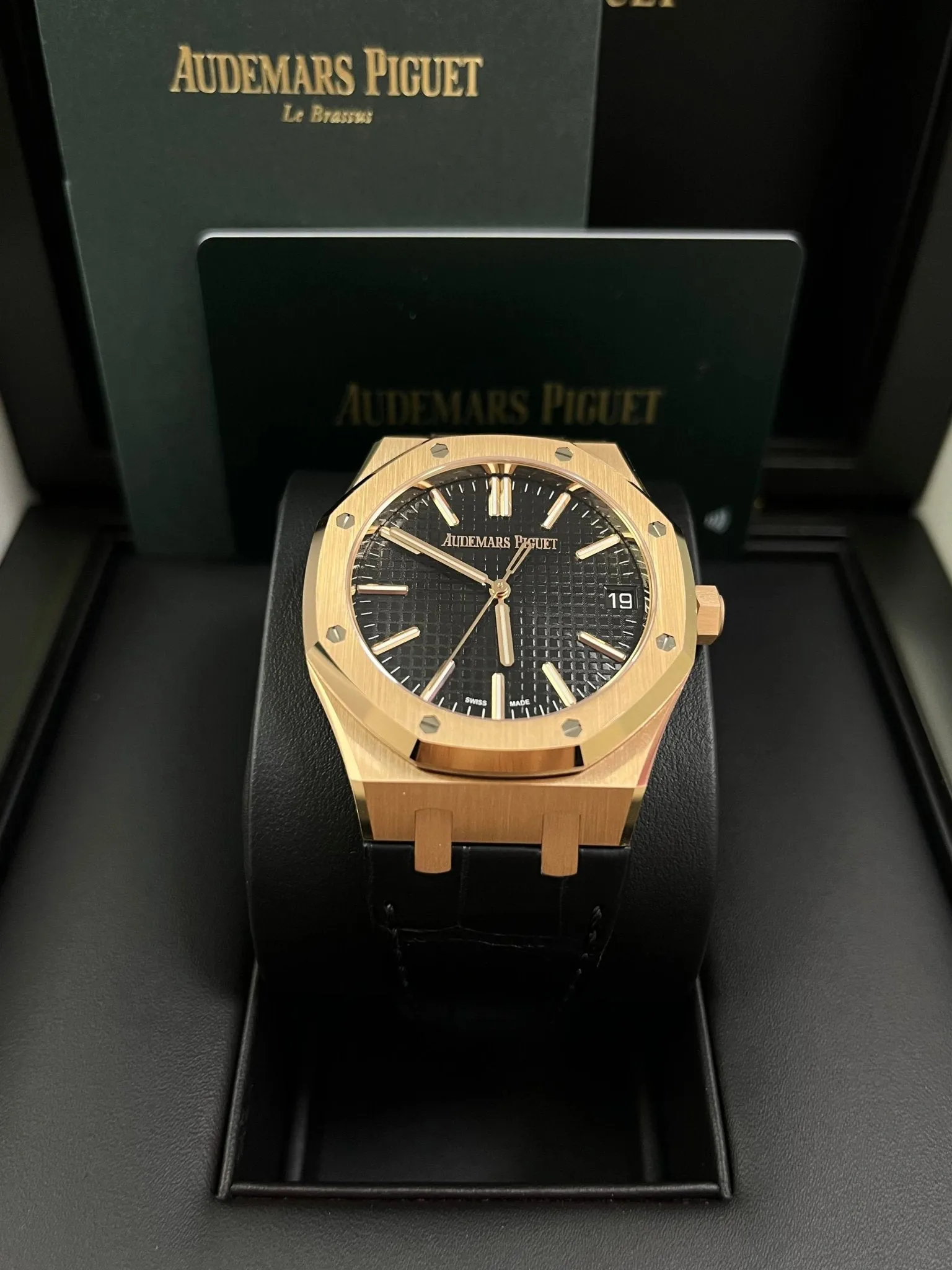 Audemars Piguet Royal Oak 15510OR.OO.D002CR.02 41mm Rose gold Black 9