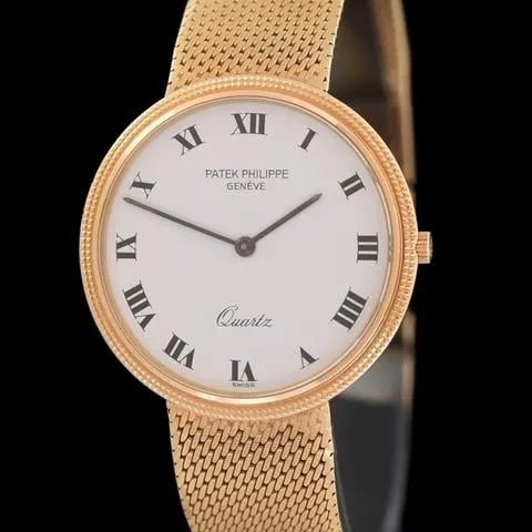 Patek Philippe Calatrava 3744 33mm Yellow gold White