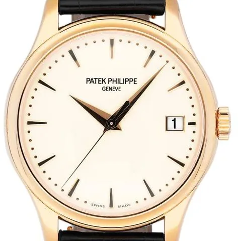 Patek Philippe Calatrava 5227J-001 39mm Yellow gold Champagne