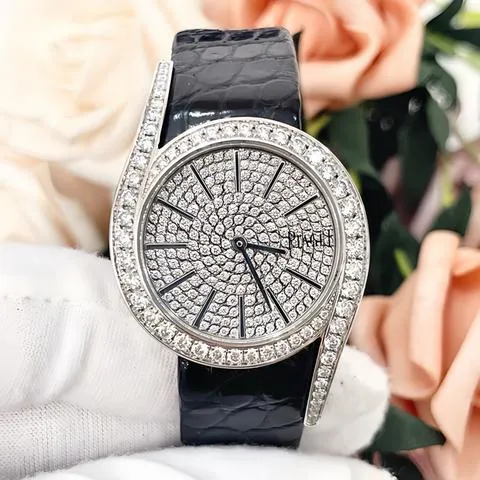 Piaget Limelight G0A38162 32mm White gold Silver