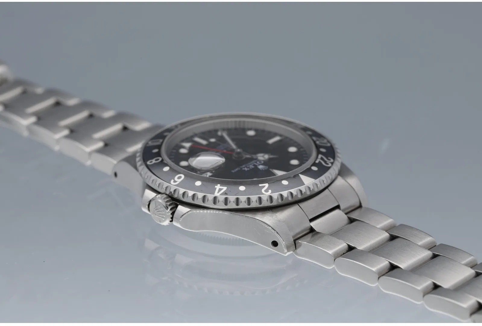 Rolex GMT-Master 16700 40mm Cream 6