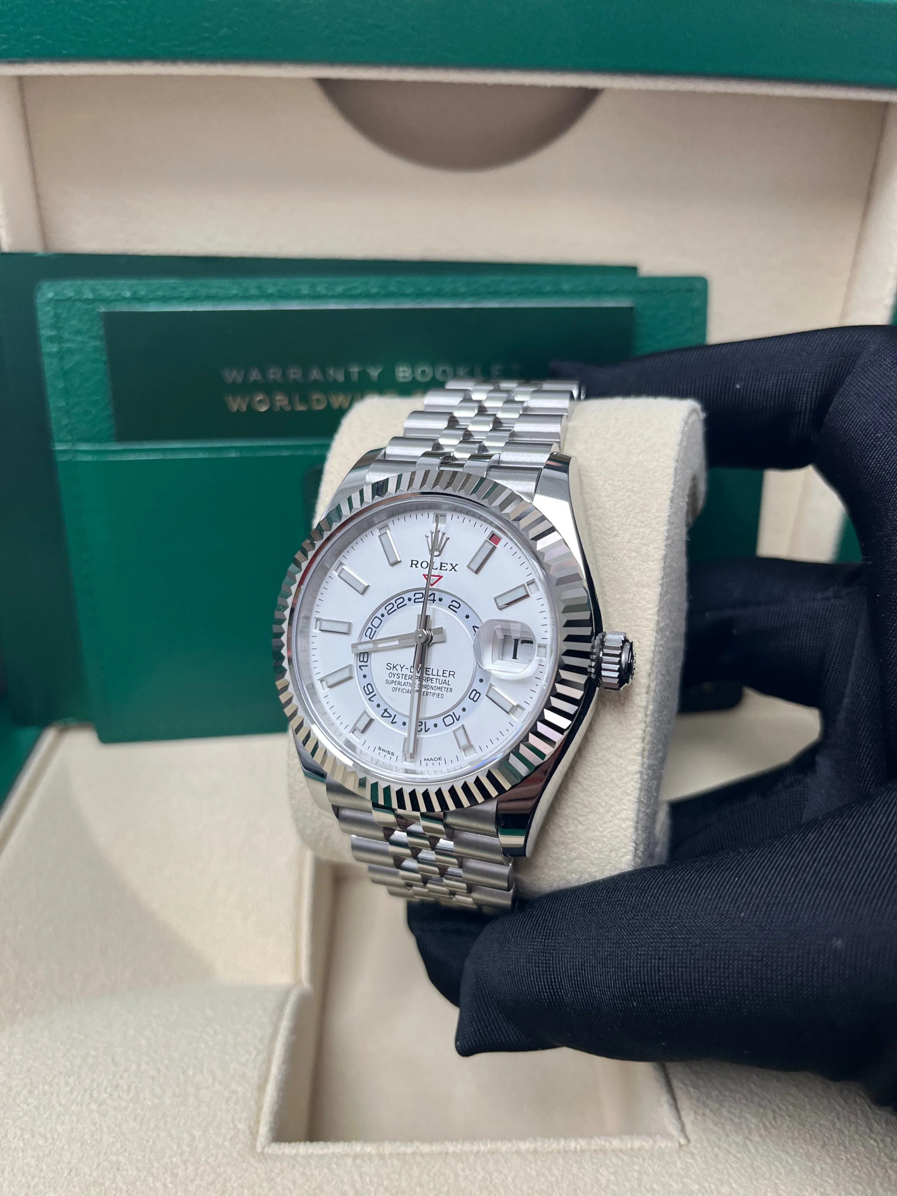 Rolex Sky-Dweller 326934 42mm Stainless steel White 5