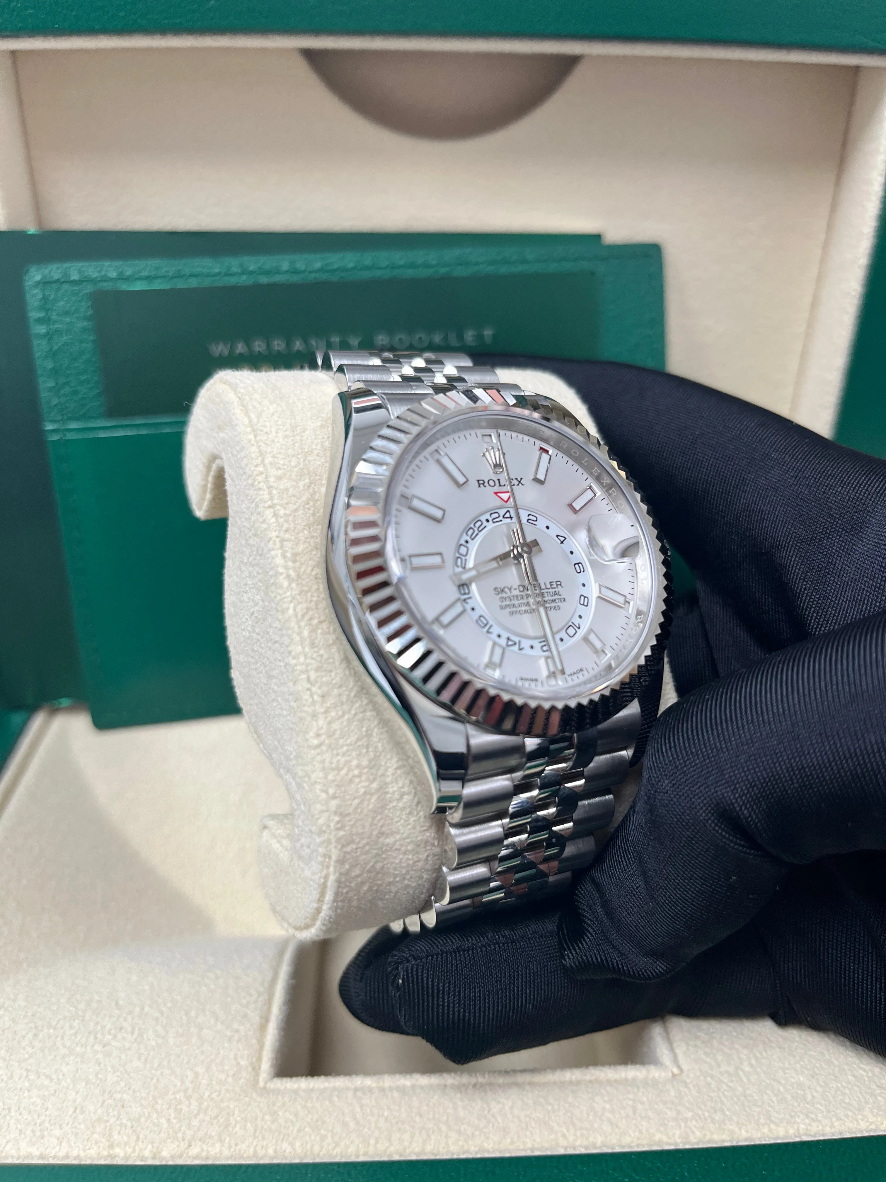 Rolex Sky-Dweller 326934 42mm Stainless steel White 7