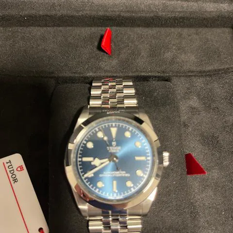 Tudor Black Bay M79660-0002 39mm Stainless steel Blue 8