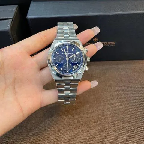 Vacheron Constantin Overseas Chronograph 5500V/110A-B148 42.5mm Stainless steel Blue