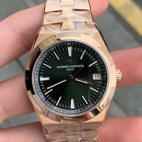 Vacheron Constantin Overseas 4520V/210R-B967 41mm Rose gold Green