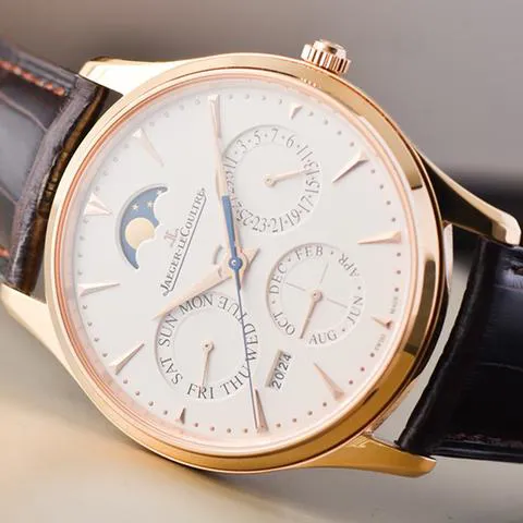 Jaeger-LeCoultre Master Ultra Thin Perpetual Q1302520 39mm Rose gold Champagne