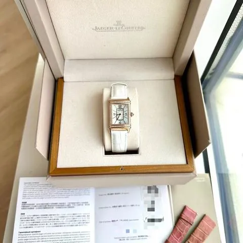 Jaeger-LeCoultre Reverso Q3212402 40mm Pink gold White 5