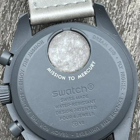 Swatch Moonswatch SO33M100 42mm Ceramic Black 4