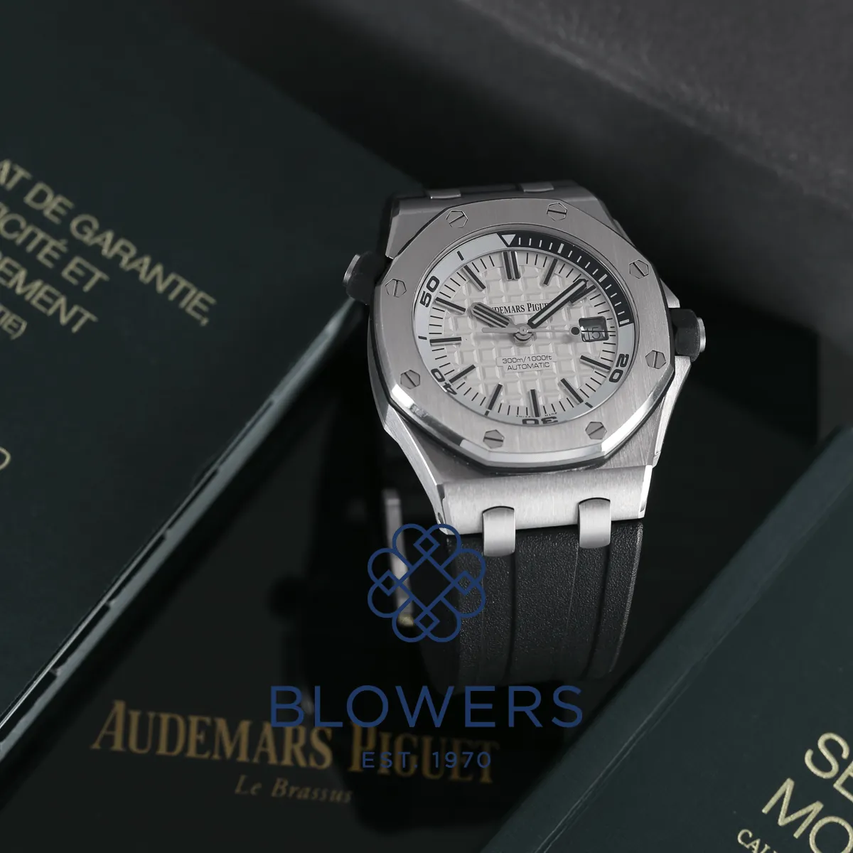 Audemars Piguet Royal Oak Offshore Diver 15710ST.OO.A002CA.02 42mm Stainless steel Silver 1