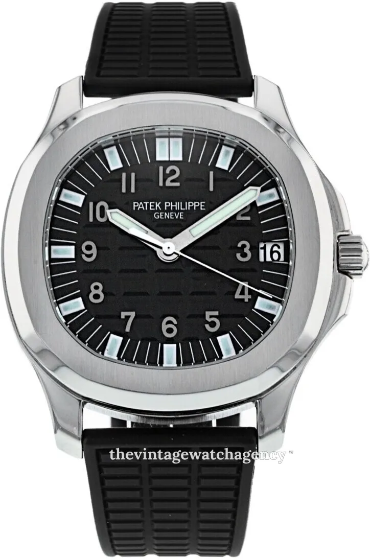 Patek Philippe Aquanaut 5065A 38mm Stainless steel Black